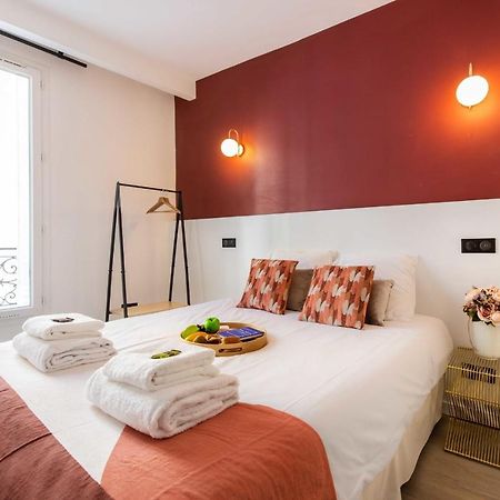Cosy Bedroom - Tour Eiffel Champs De Mars 5A Paris Exterior photo